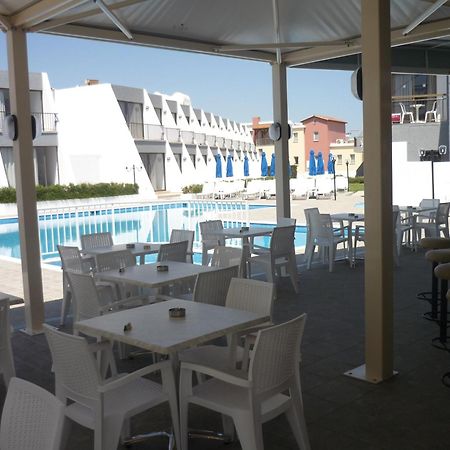 Penelope Beach Hotel Apts Протарас Экстерьер фото