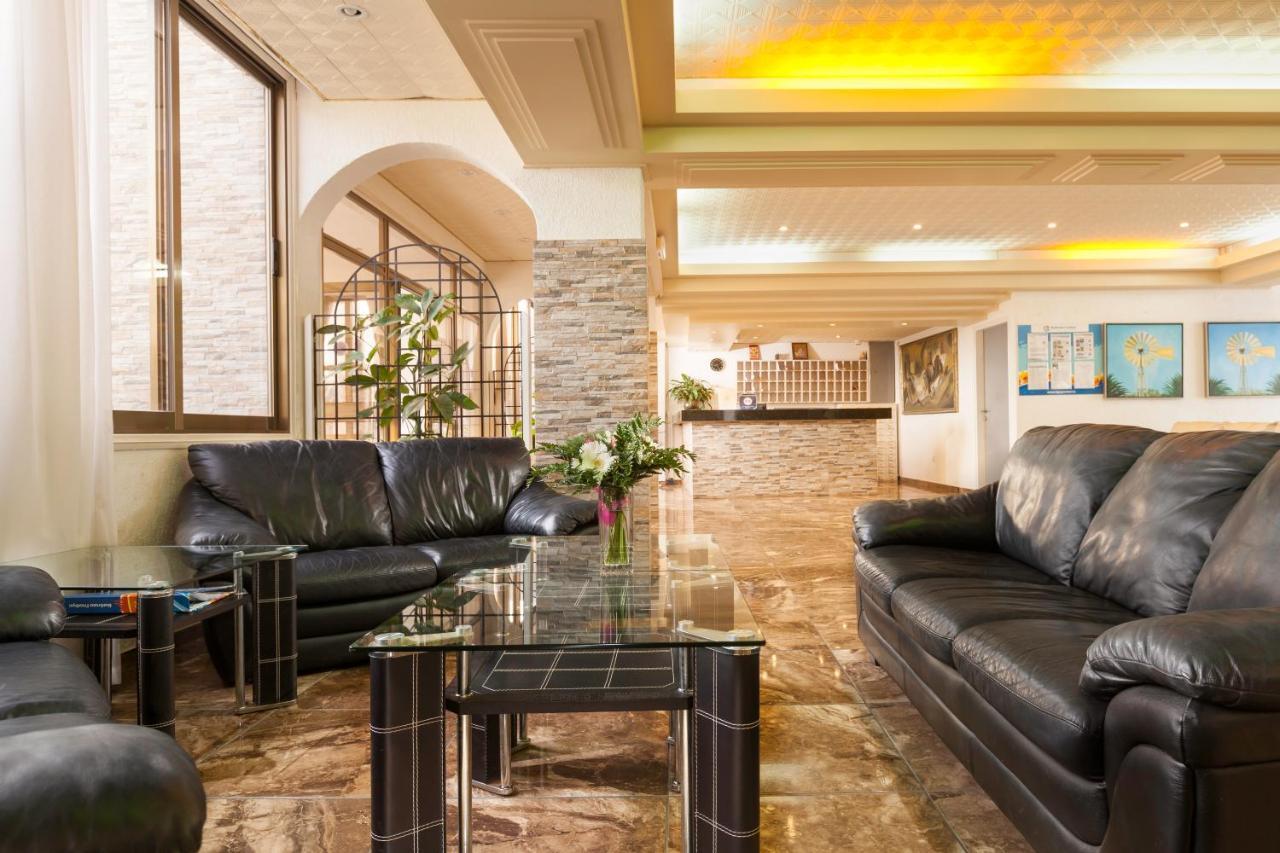Penelope Beach Hotel Apts Протарас Экстерьер фото