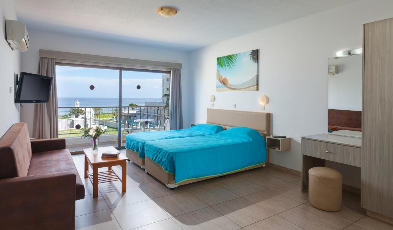 Penelope Beach Hotel Apts Протарас Экстерьер фото