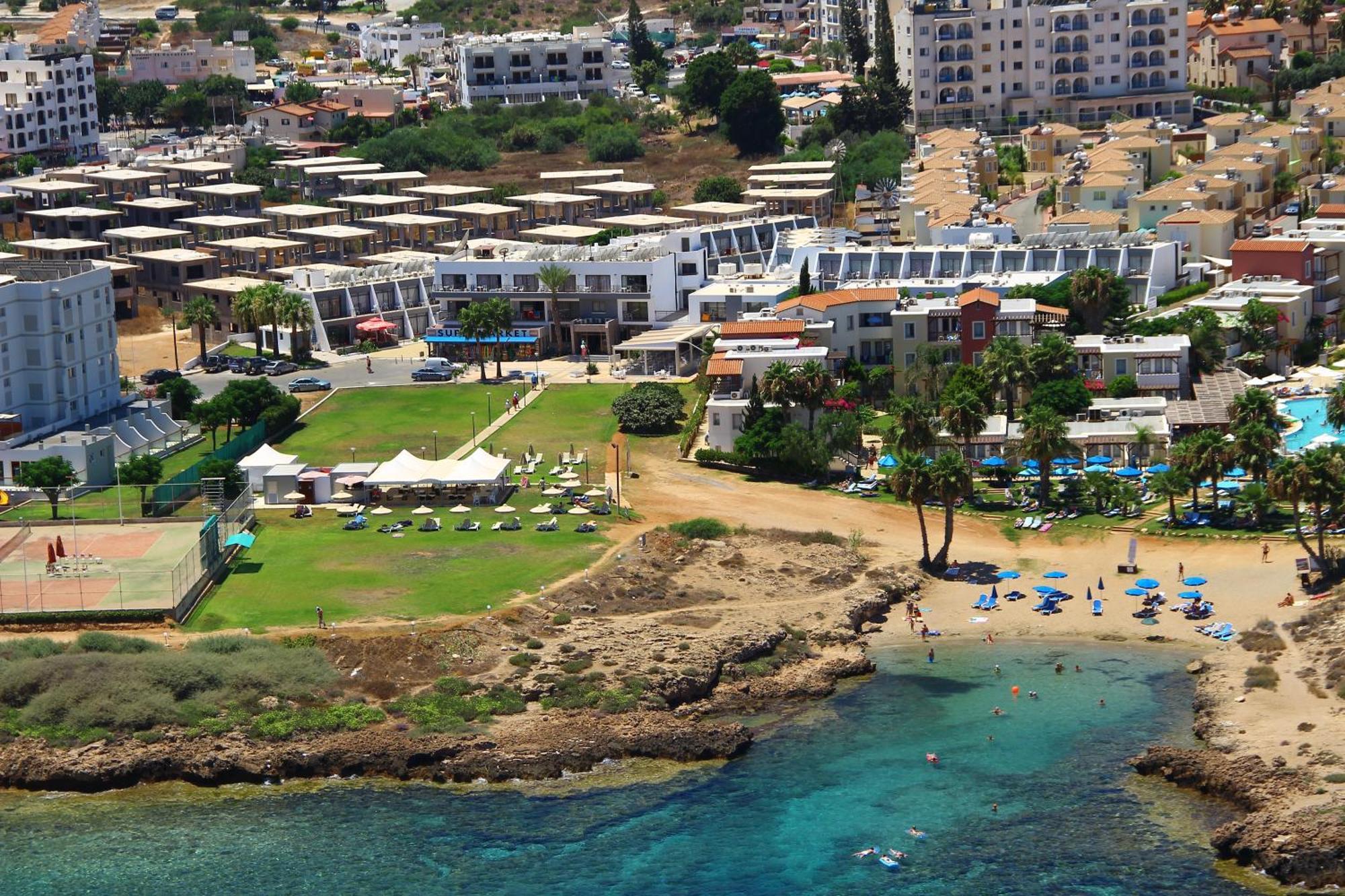 Penelope Beach Hotel Apts Протарас Экстерьер фото