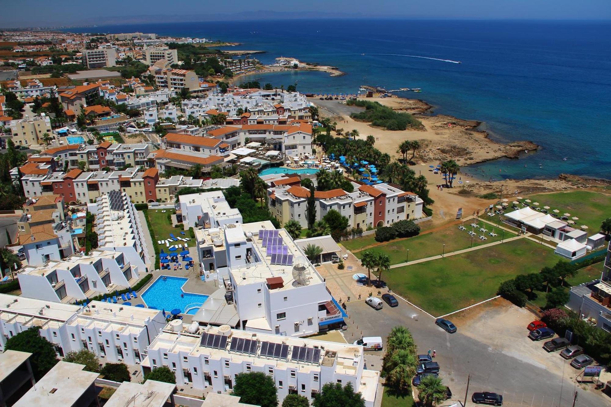 Penelope Beach Hotel Apts Протарас Экстерьер фото